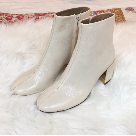Tory Burch Juliana bootie in new cream - Picture 6 of 7